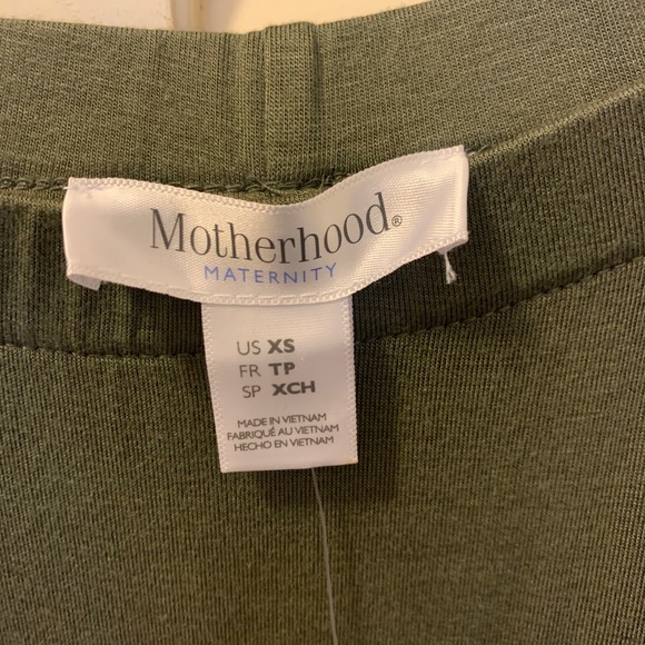 New with tags Maternity Maxi Dress XS - Picture 3 of 3